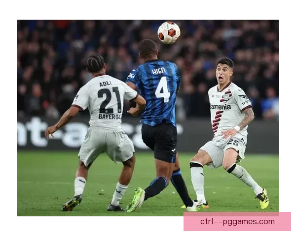 亚特兰大欧联杯首夺桂冠三球完胜勒沃库森创造历史